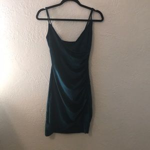 Pretty Little Thing bodycon dress